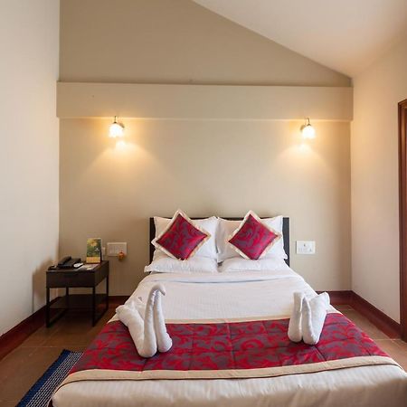 Kstdc Hotel Mayura Yagachi, Belur Belur  Buitenkant foto
