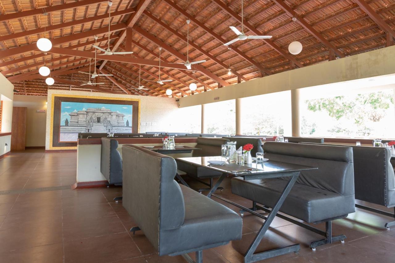 Kstdc Hotel Mayura Yagachi, Belur Belur  Buitenkant foto