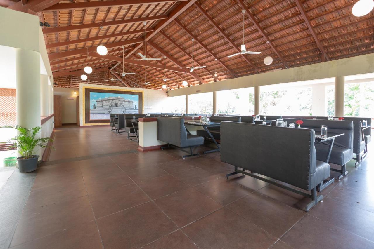 Kstdc Hotel Mayura Yagachi, Belur Belur  Buitenkant foto
