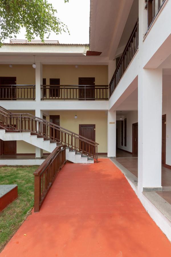 Kstdc Hotel Mayura Yagachi, Belur Belur  Buitenkant foto